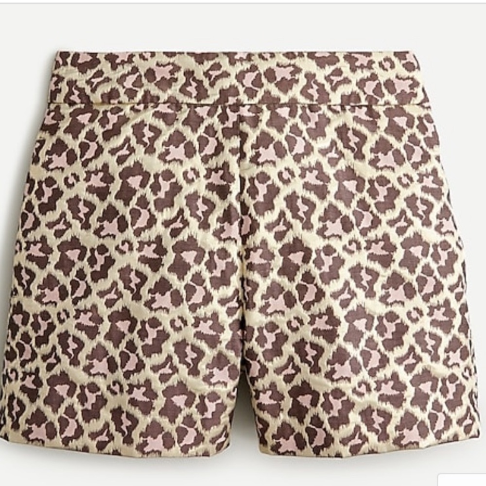 Trouser short in leopard jacquard